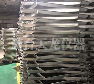 大型模具草莓视频污在线下载